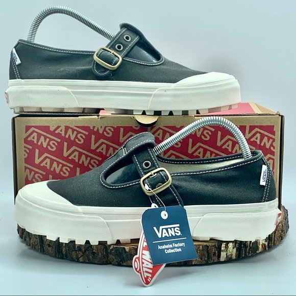 Vans Shoes - Vans Womens Anaheim Factory Collection Stule 93 DX